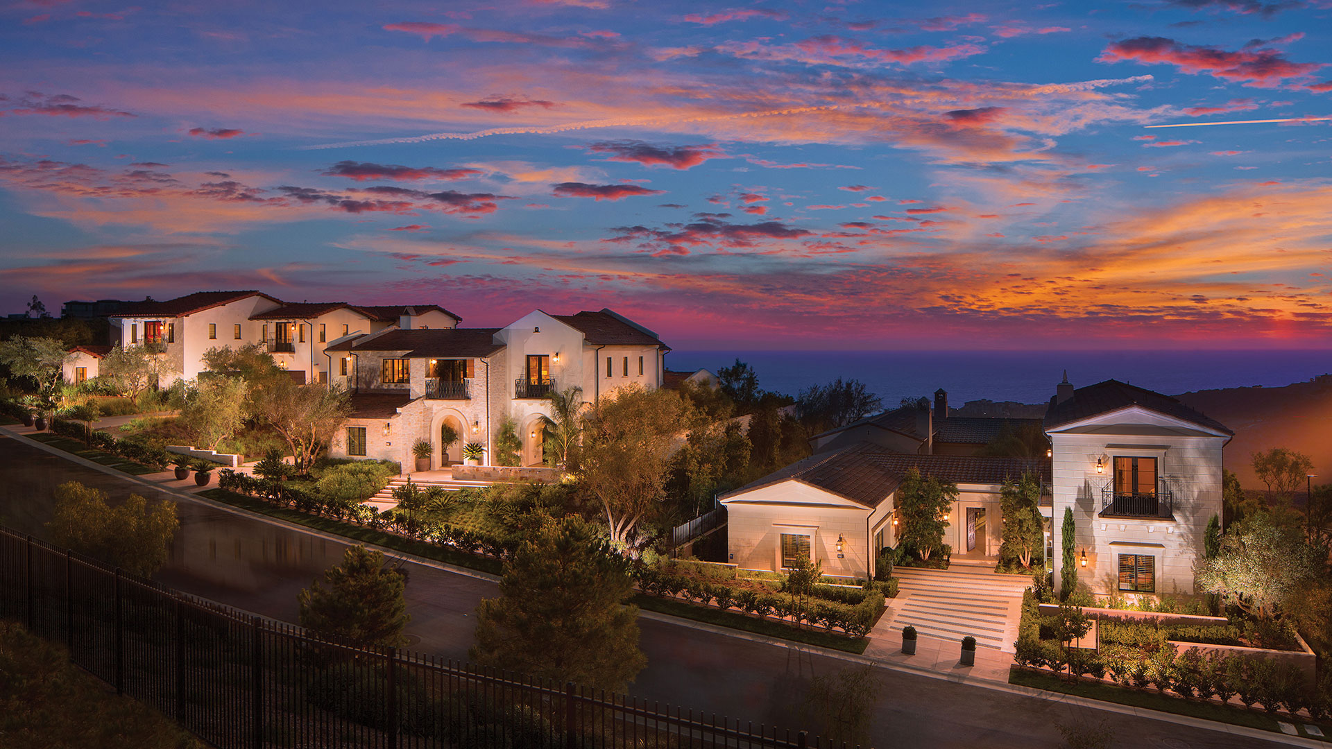 3 homes with sunset middle home project was installed with Cappuccino Rubble natural stone thin veneer