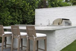 Maya Neo Ledge Split with Overwash installed on outside entertainment area